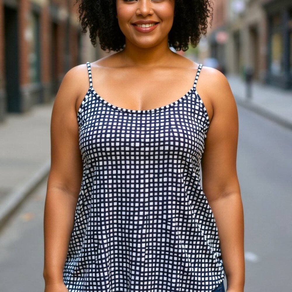 (B-57)The Limited Women’s M Black White Geometric Print Cami Tank Top Sleeveless